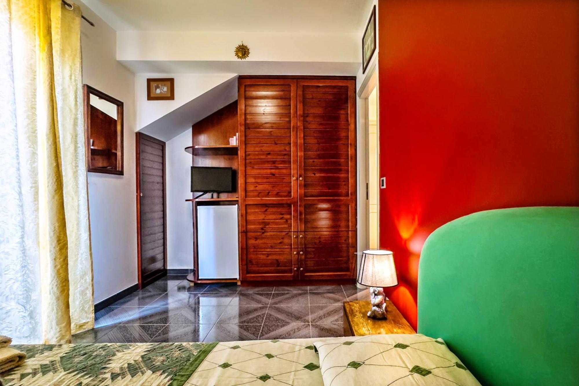 B&B Villa Bency Капо-д'Орландо Екстер'єр фото